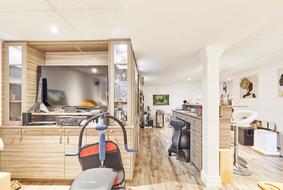 1349 Somerville Street N Oshawa 1349 Somerville Street N Oshawa