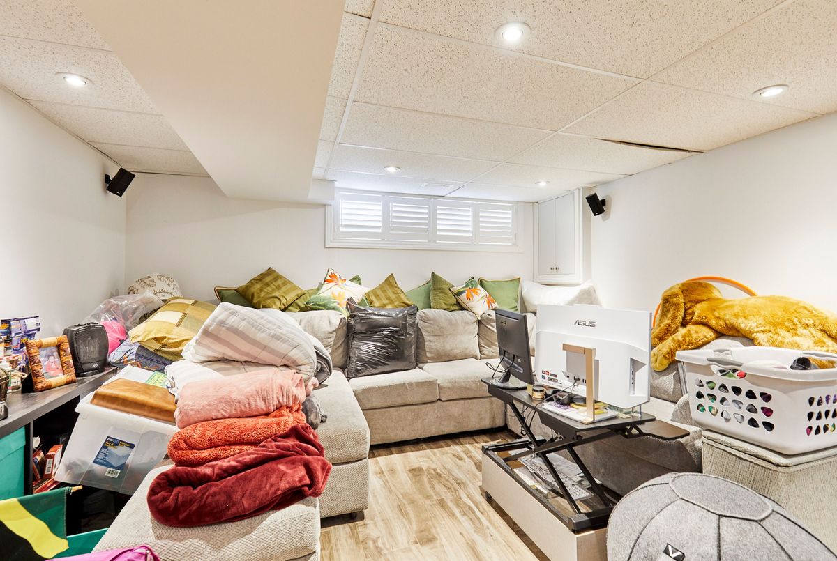 1349 Somerville Street N Oshawa 1349 Somerville Street N Oshawa