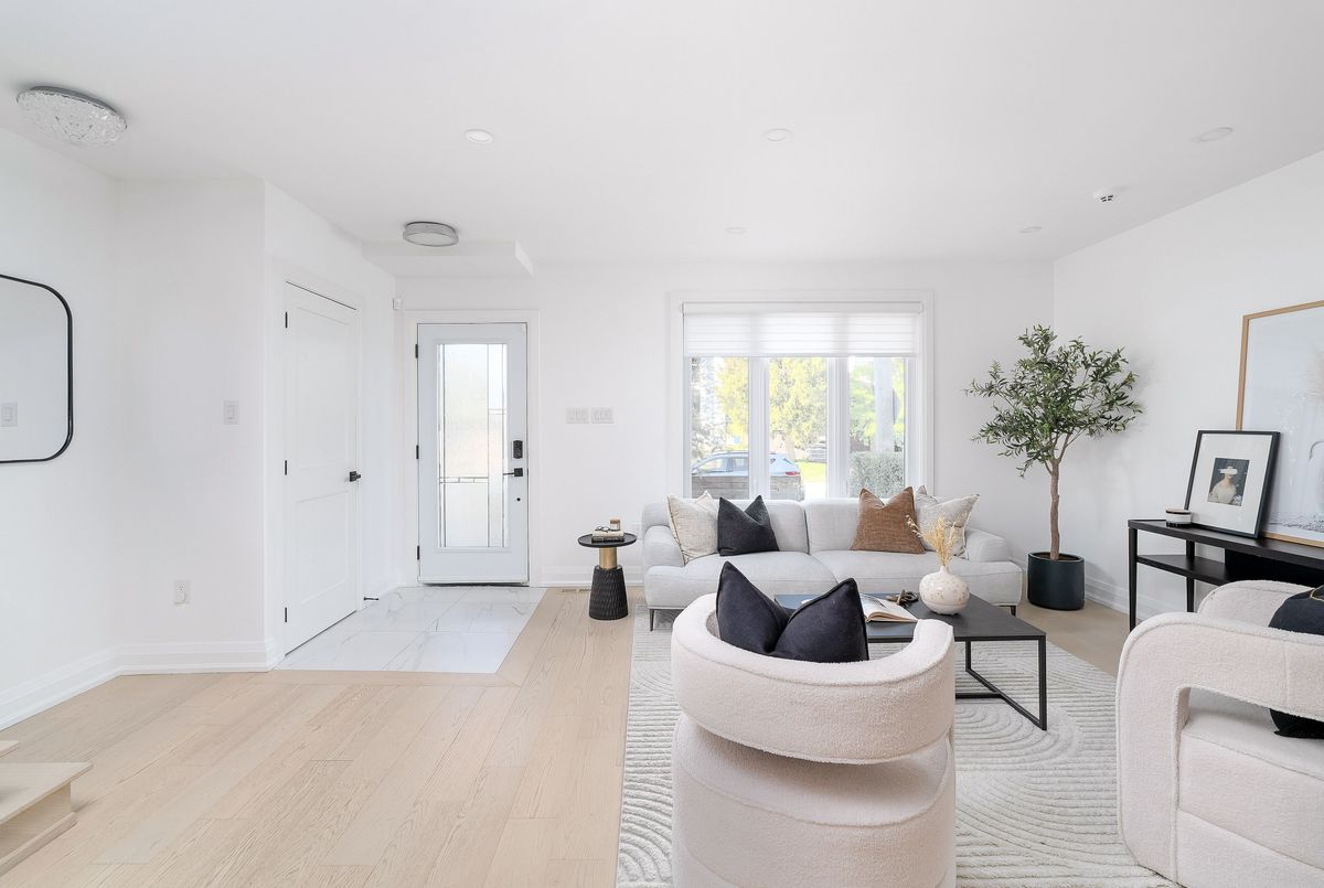 3 Thyra Avenue Toronto 3 Thyra Avenue Toronto