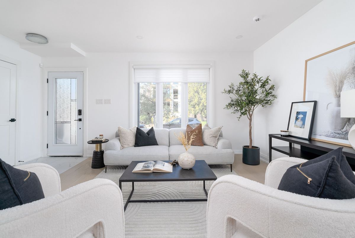 3 Thyra Avenue Toronto 3 Thyra Avenue Toronto