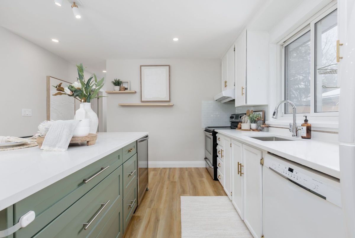 304 Farewell Street Oshawa 304 Farewell Street Oshawa