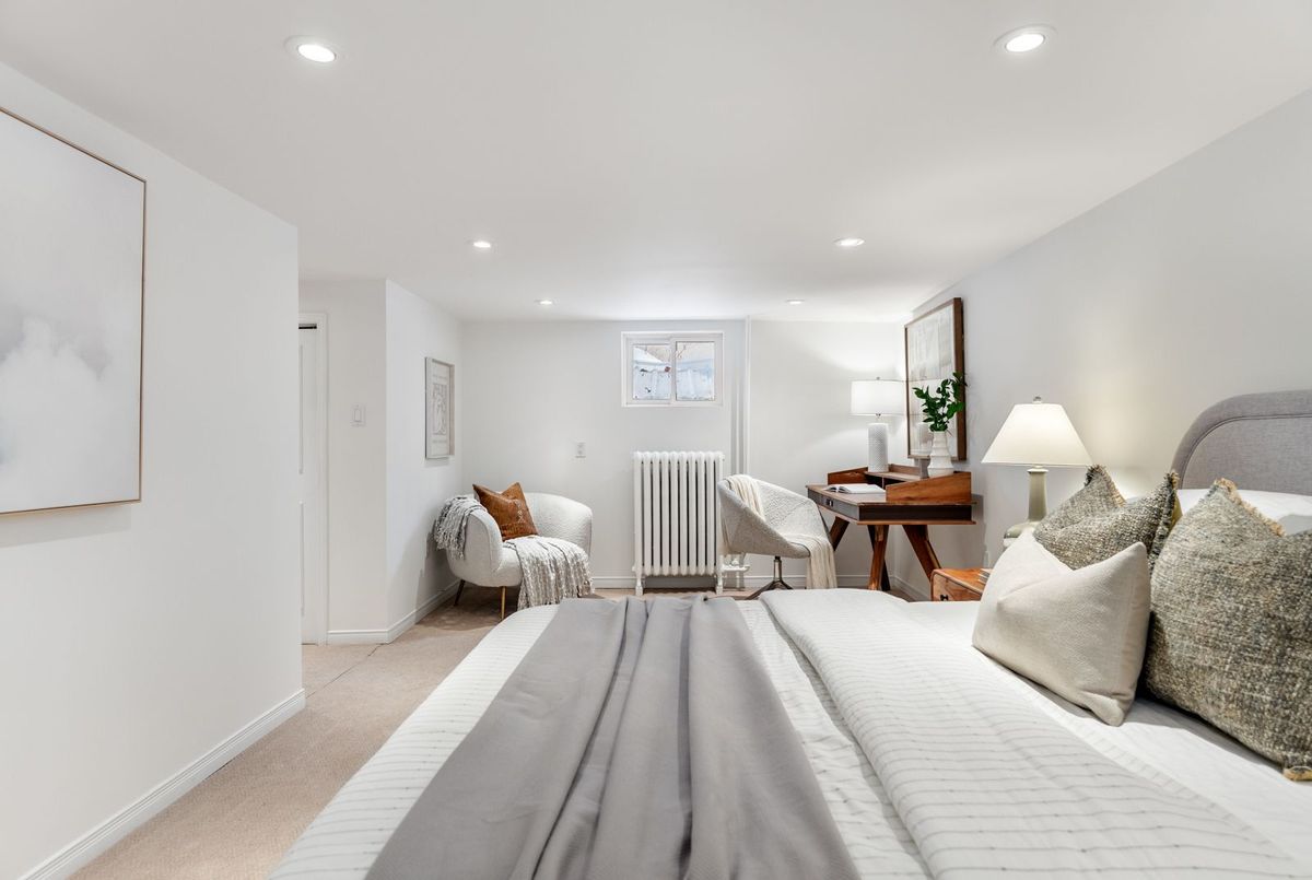 42 Hunt Club Drive Toronto 42 Hunt Club Drive Toronto