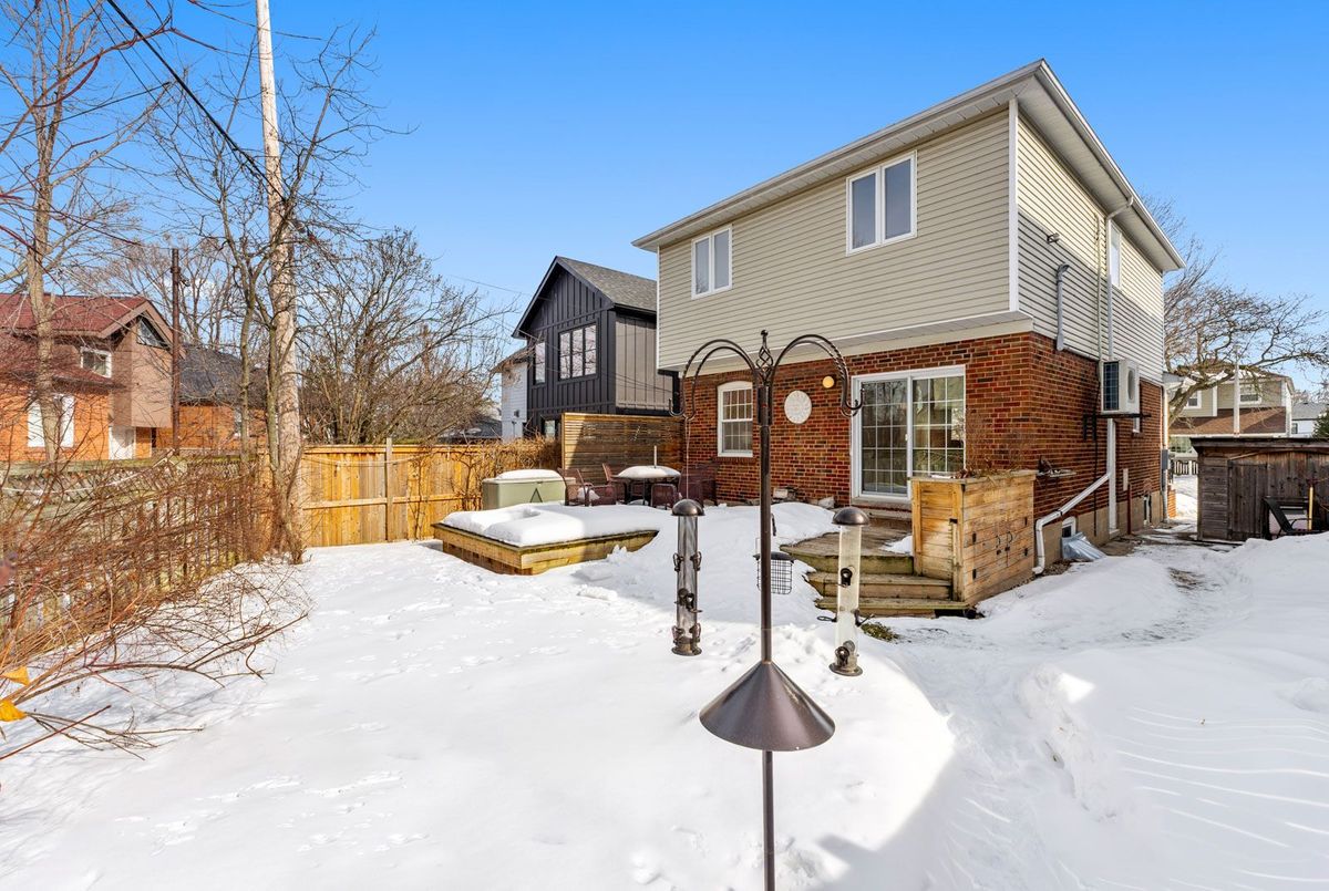 42 Hunt Club Drive Toronto 42 Hunt Club Drive Toronto