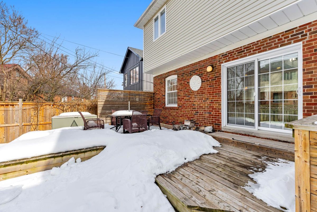 42 Hunt Club Drive Toronto 42 Hunt Club Drive Toronto