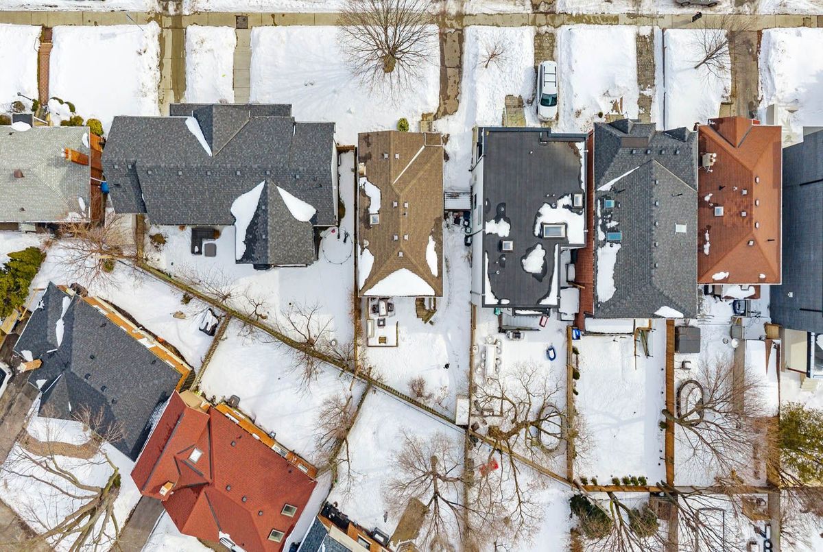 42 Hunt Club Drive Toronto 42 Hunt Club Drive Toronto