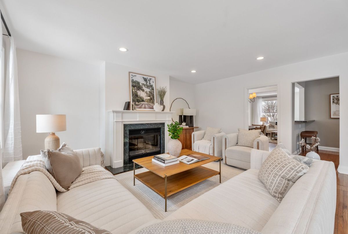 42 Hunt Club Drive Toronto 42 Hunt Club Drive Toronto