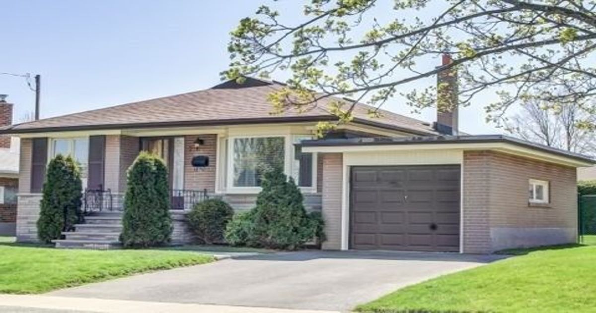 7 Wonderland Drive Toronto