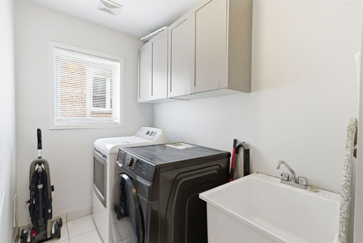 1747 Arborwood Drive Oshawa 1747 Arborwood Drive Oshawa