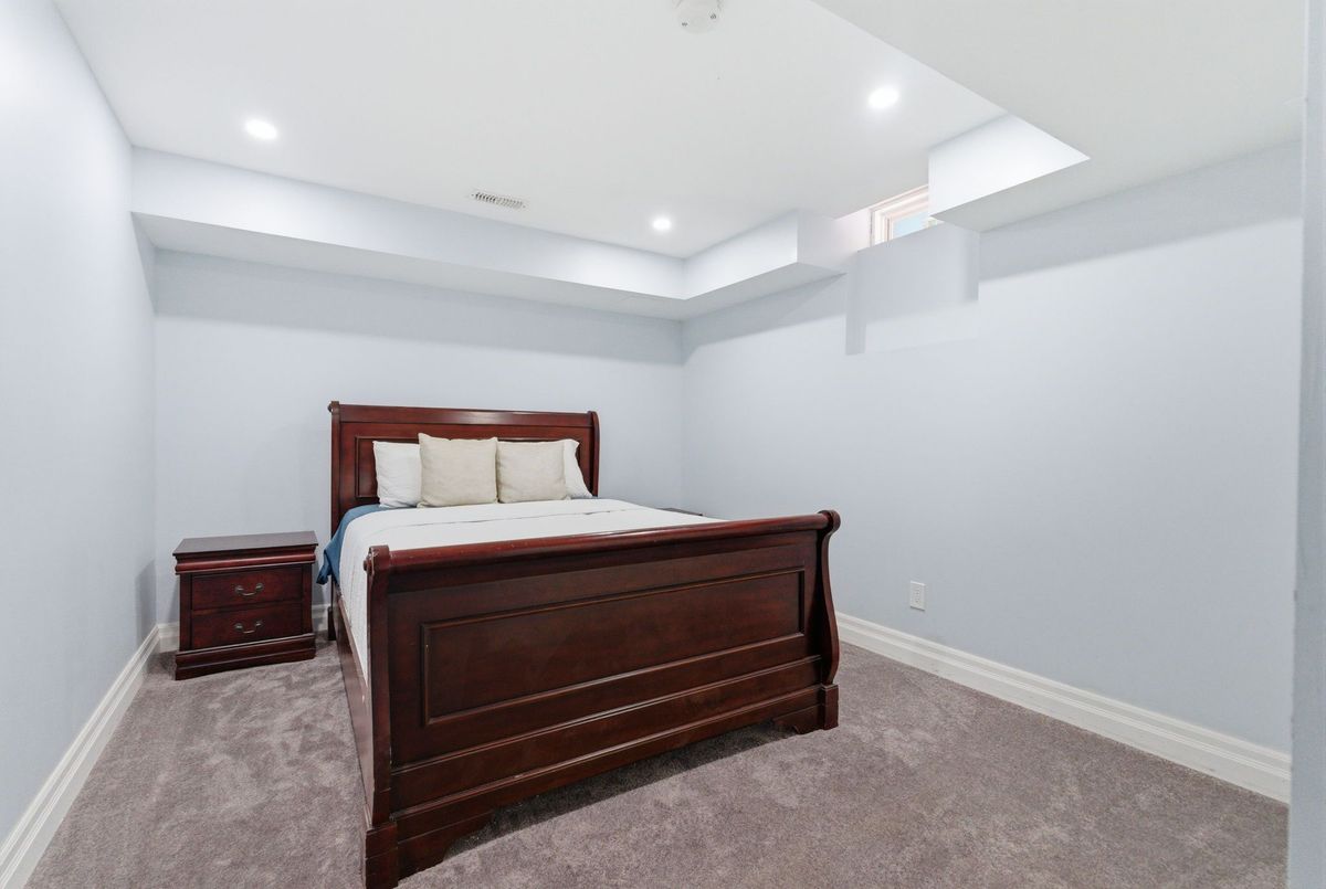 1747 Arborwood Drive Oshawa 1747 Arborwood Drive Oshawa
