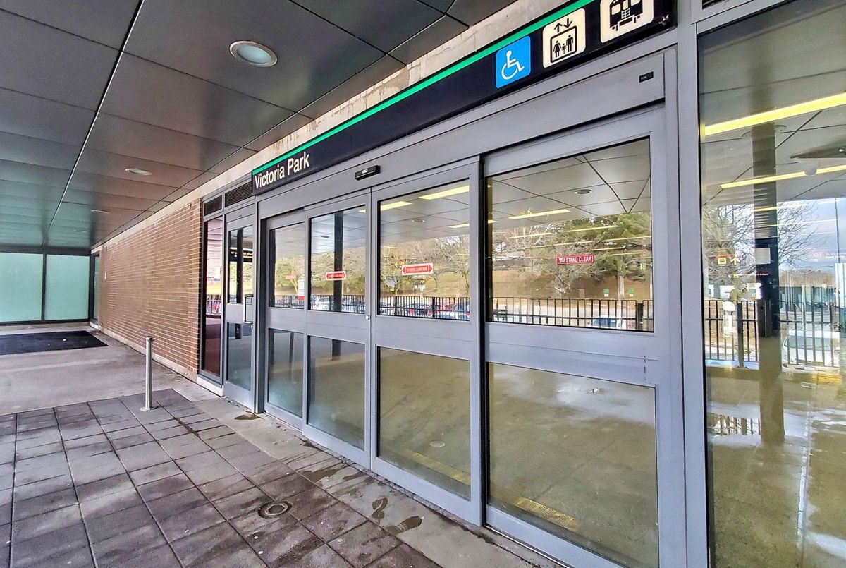 5 Massey Square Toronto 5 Massey Square Toronto