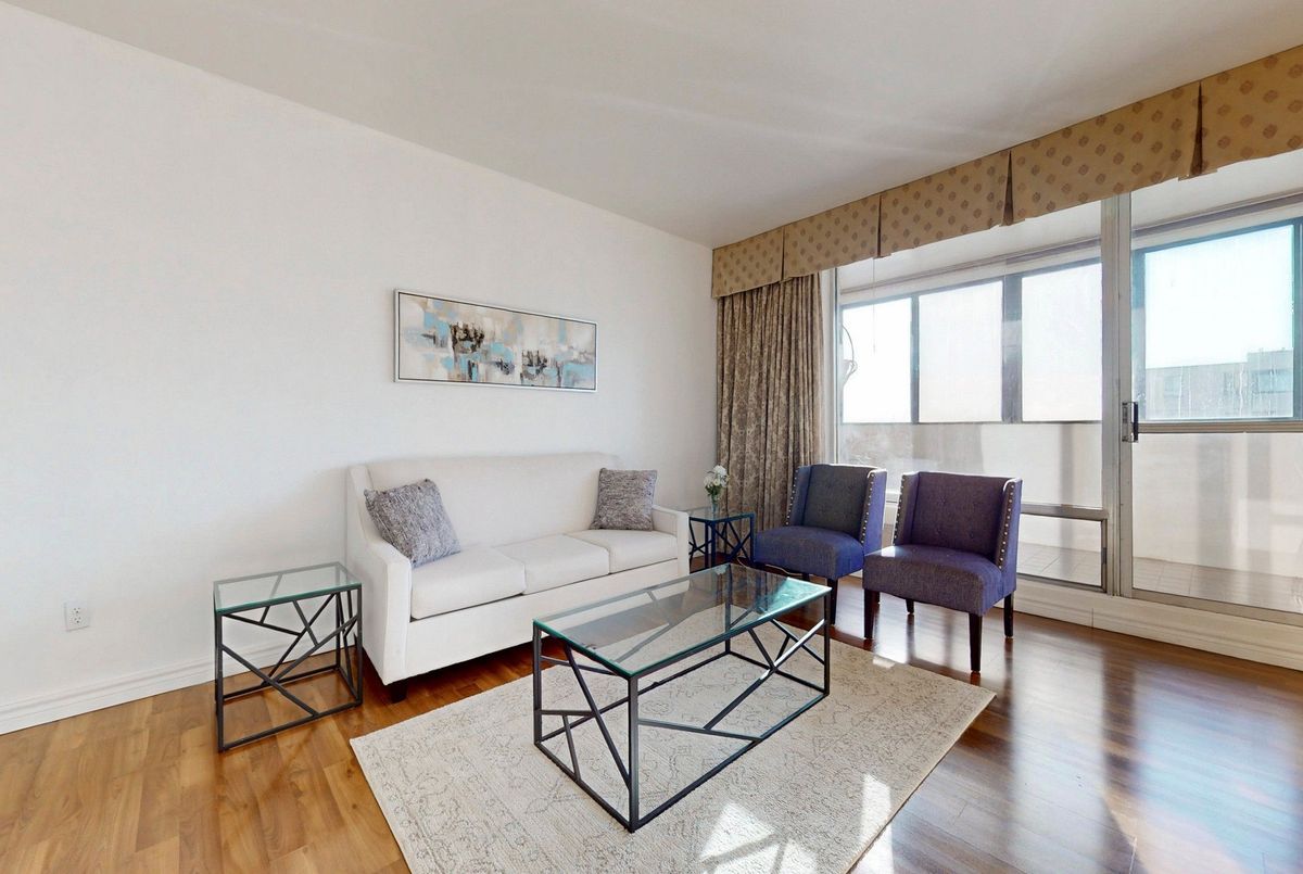 5 Massey Square Toronto 5 Massey Square Toronto