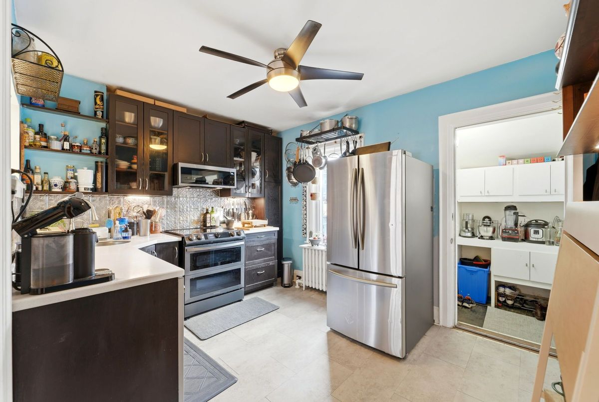 11A Marlow Avenue Toronto 11A Marlow Avenue Toronto