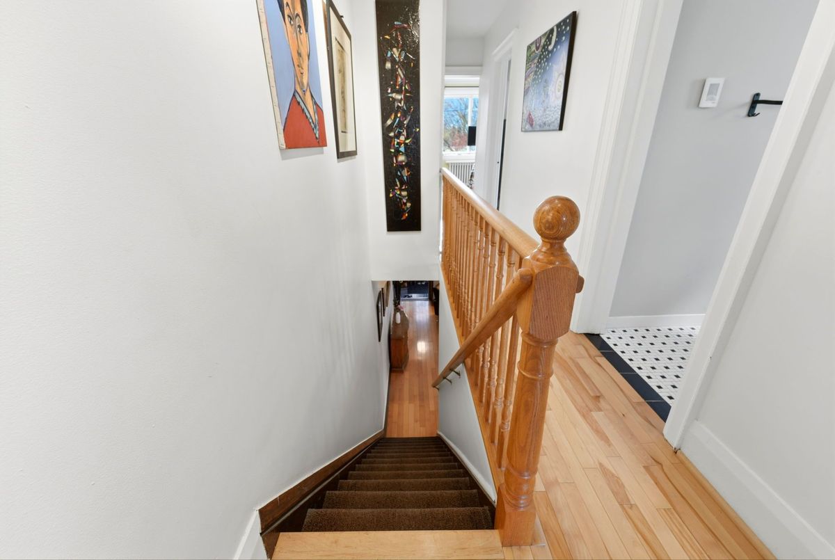 11A Marlow Avenue Toronto 11A Marlow Avenue Toronto