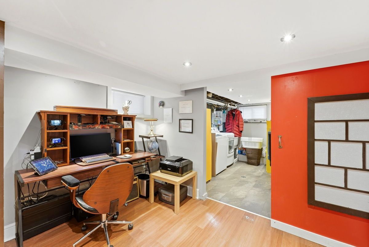 11A Marlow Avenue Toronto 11A Marlow Avenue Toronto