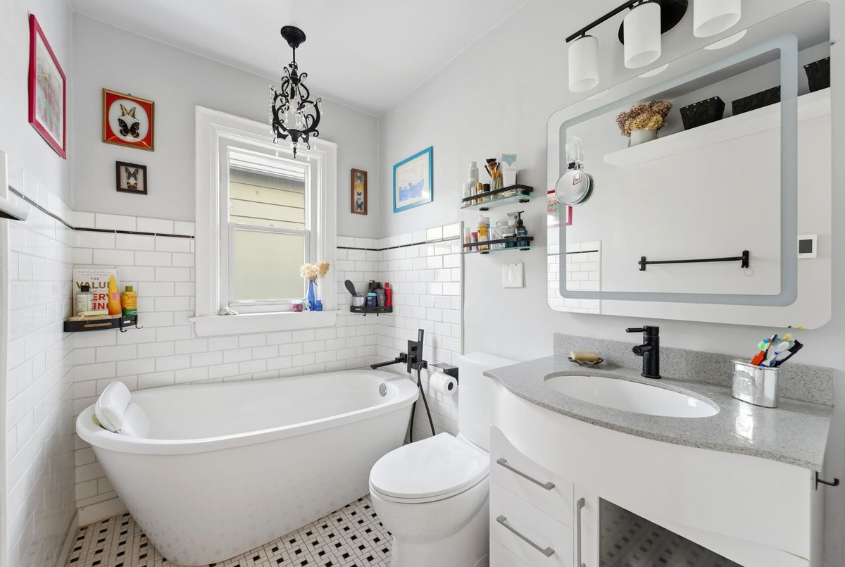 11A Marlow Avenue Toronto 11A Marlow Avenue Toronto