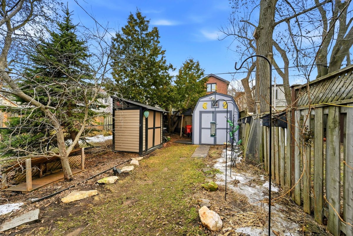 11A Marlow Avenue Toronto 11A Marlow Avenue Toronto
