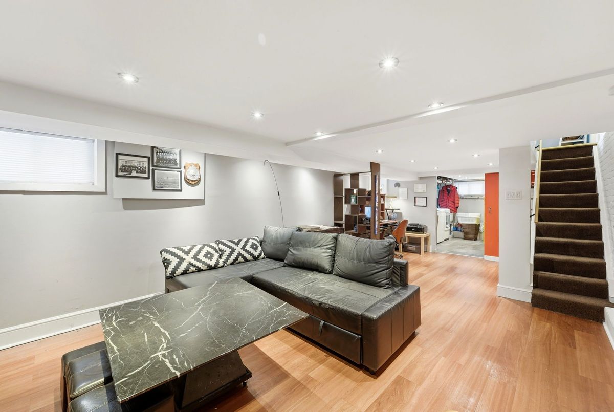 11A Marlow Avenue Toronto 11A Marlow Avenue Toronto