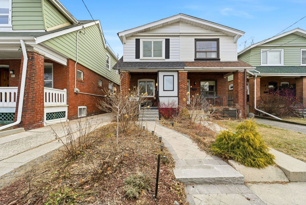 11A Marlow Avenue Toronto 11A Marlow Avenue Toronto