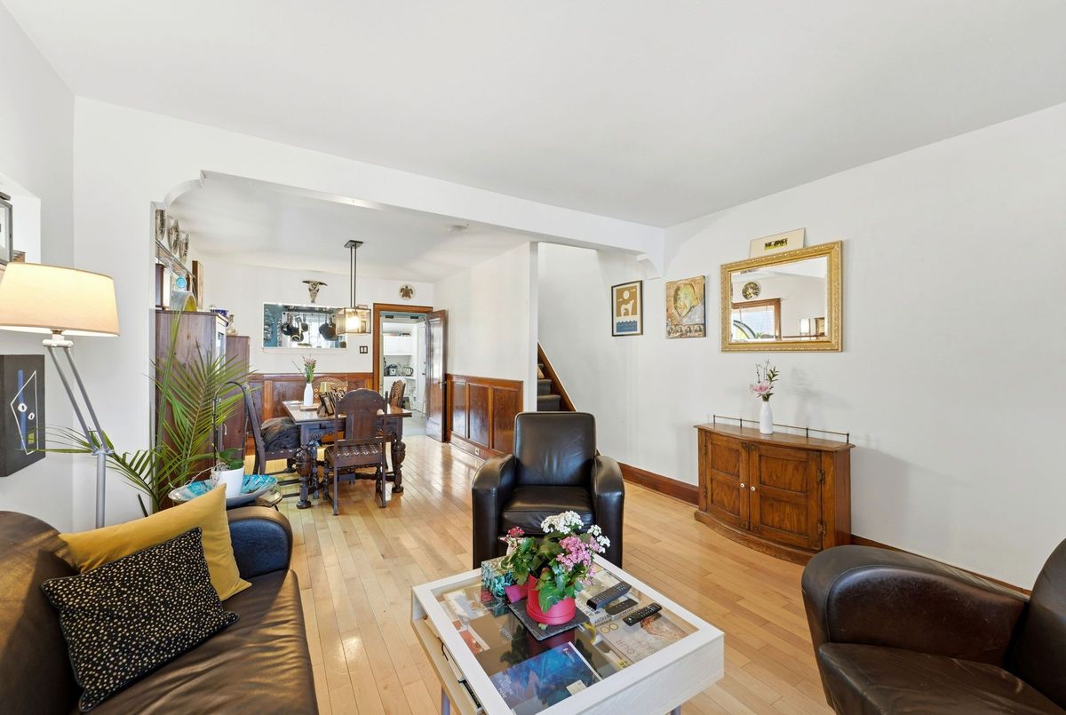 11A Marlow Avenue Toronto 11A Marlow Avenue Toronto