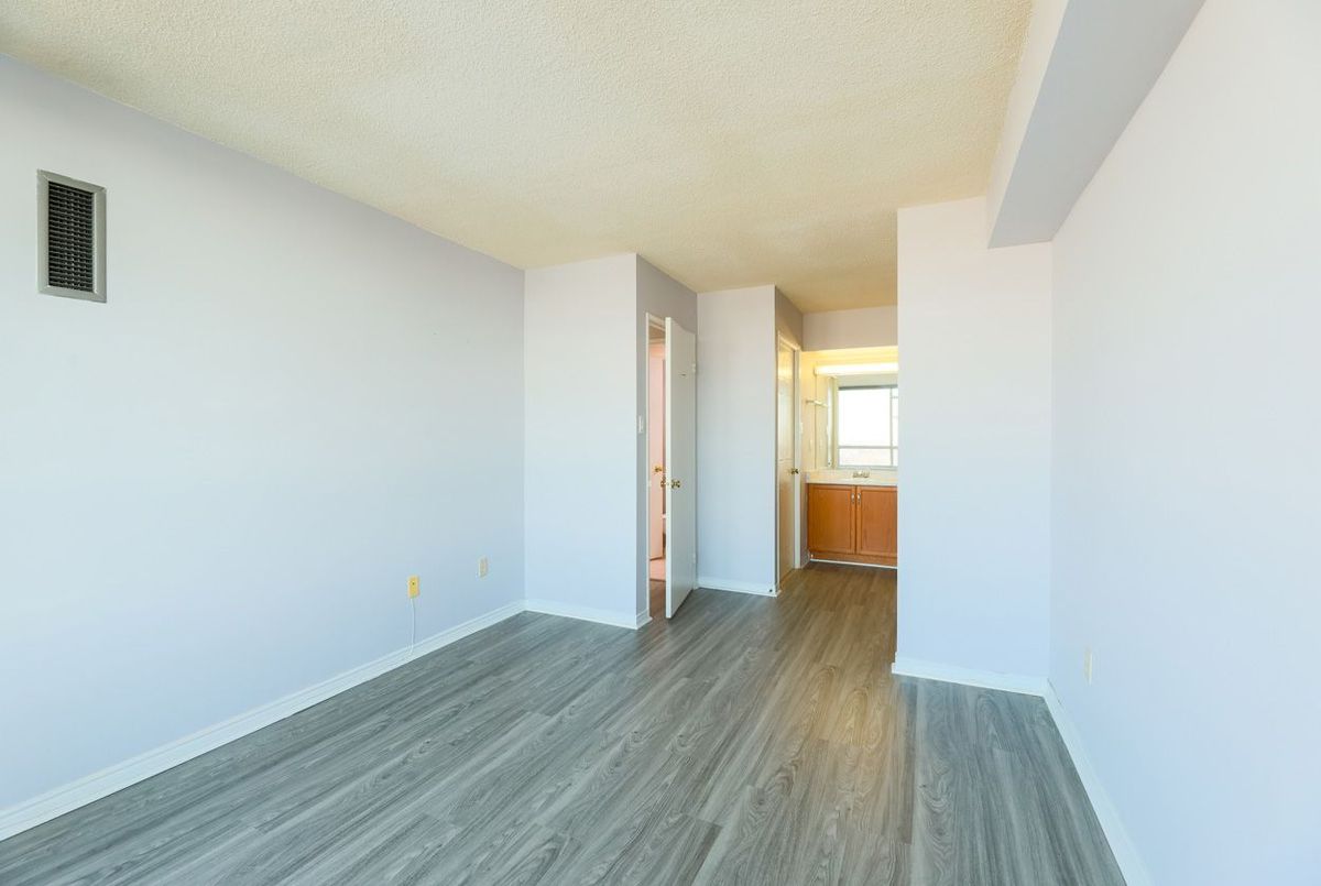 5 Greystone Walk Drive Toronto 5 Greystone Walk Drive Toronto