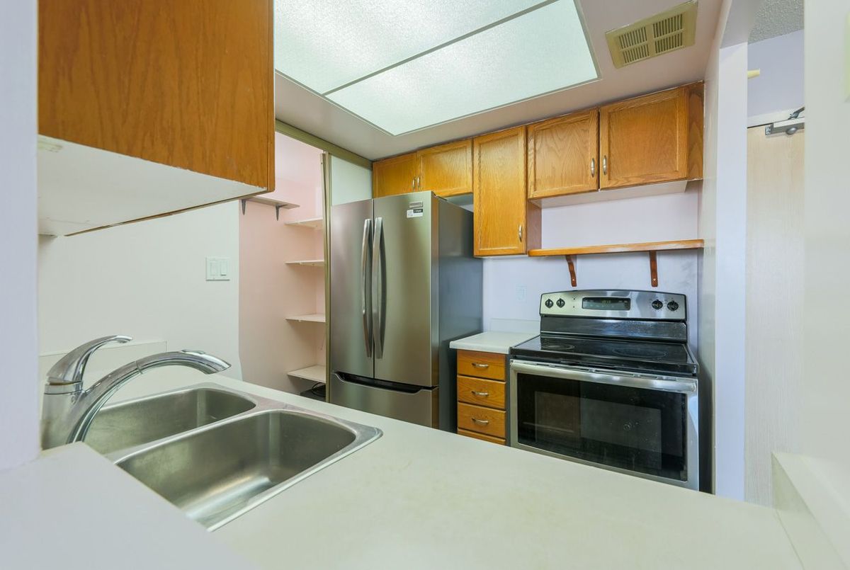 5 Greystone Walk Drive Toronto 5 Greystone Walk Drive Toronto