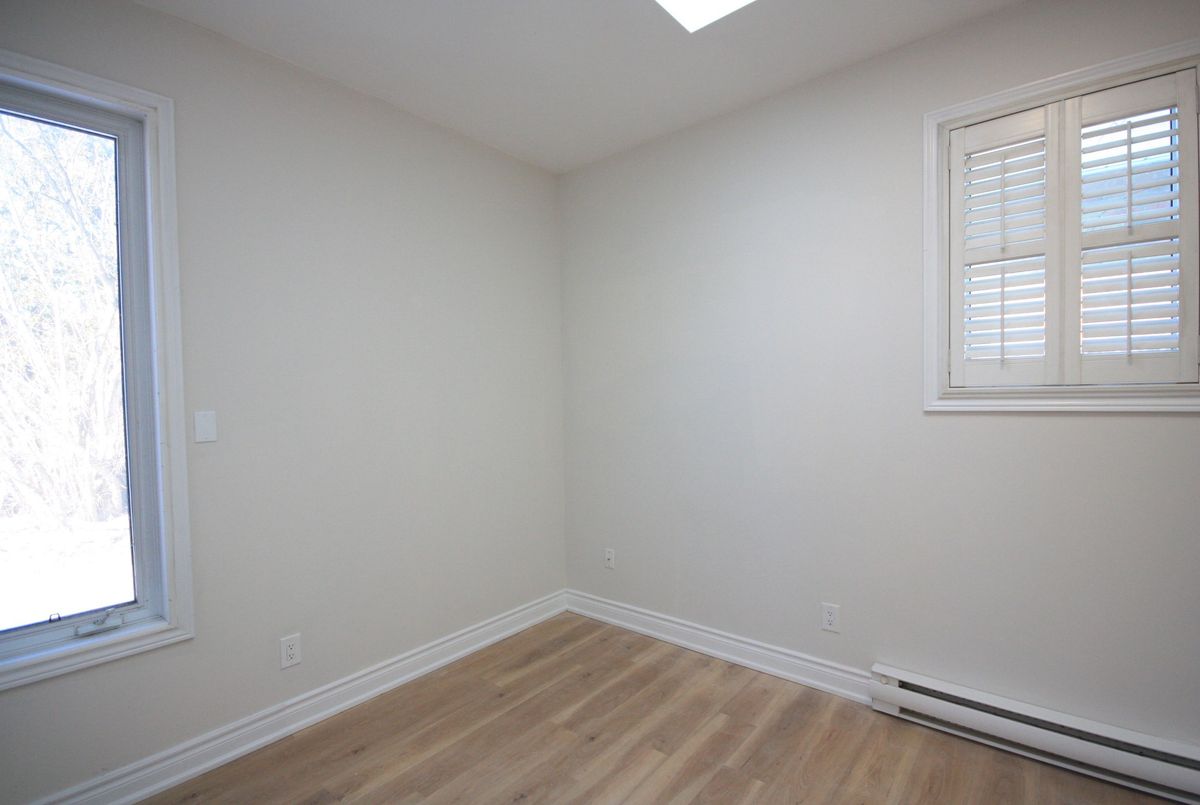 54 Beacham Crescent Toronto 54 Beacham Crescent Toronto