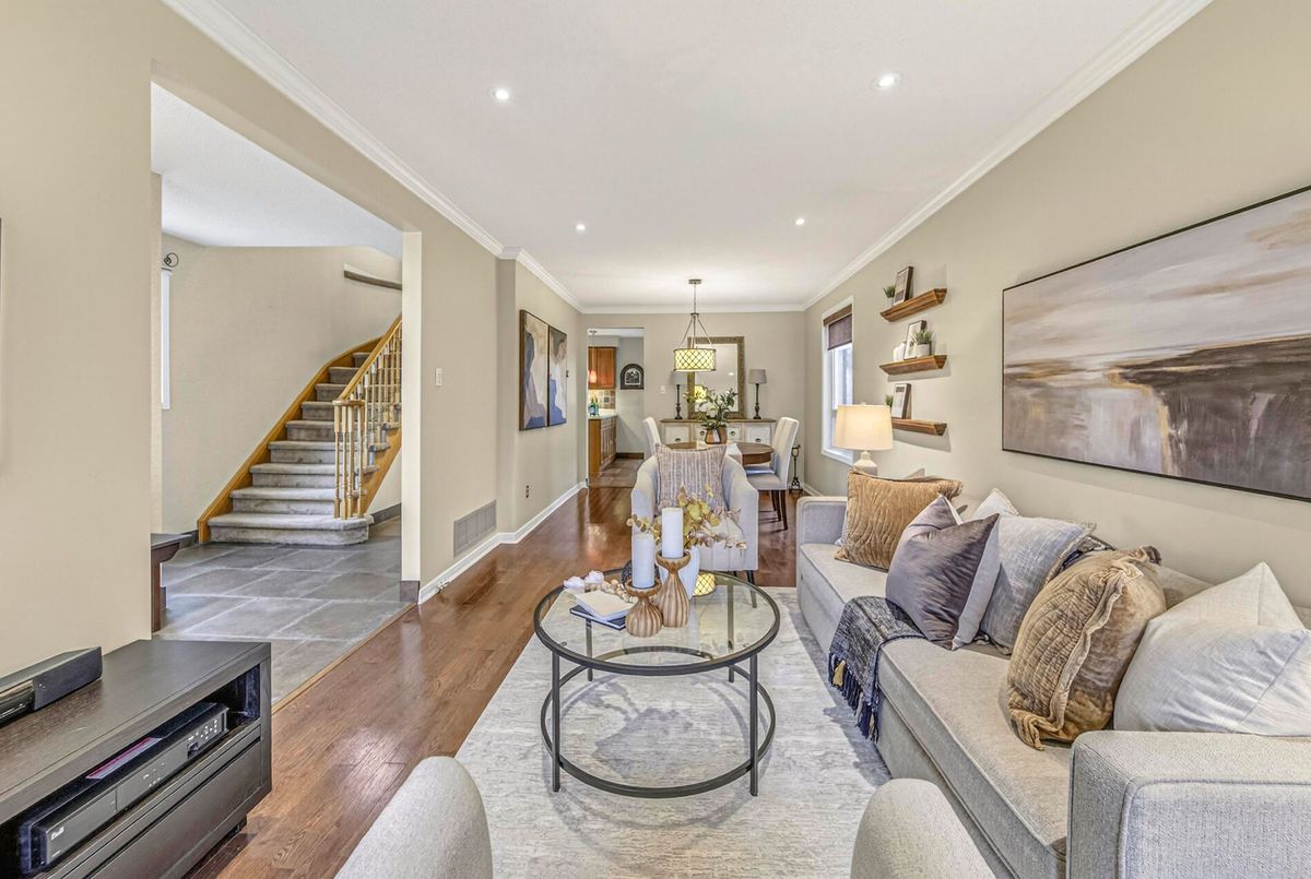 1 Nearctic Court Whitby 1 Nearctic Court Whitby