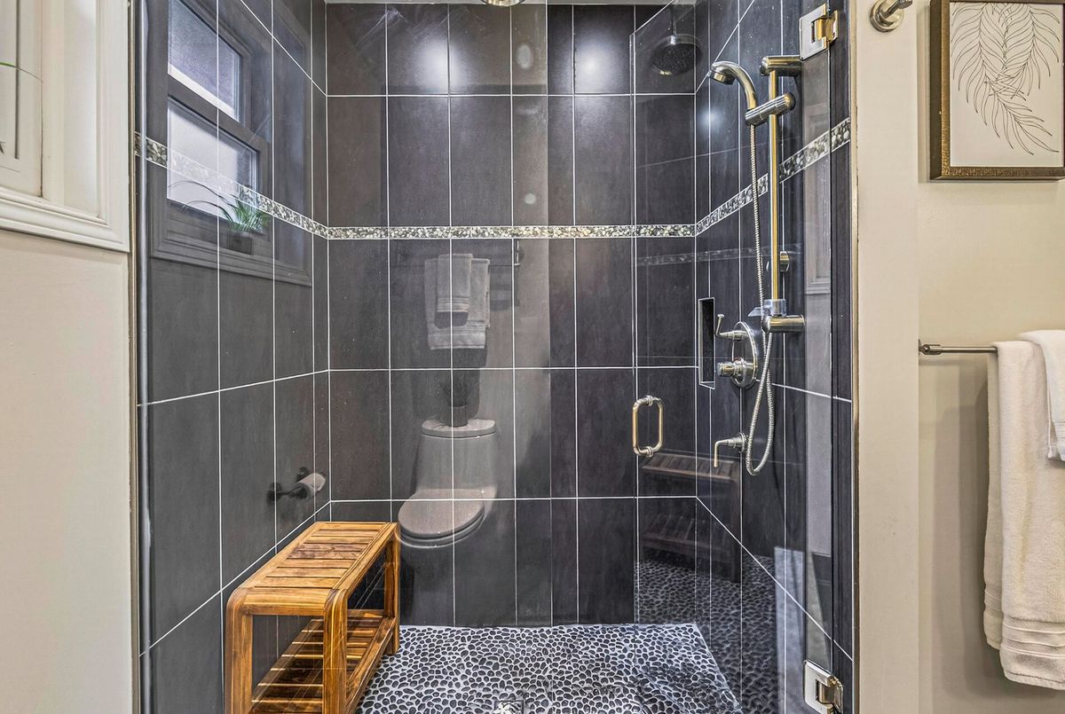 1 Nearctic Court Whitby 1 Nearctic Court Whitby