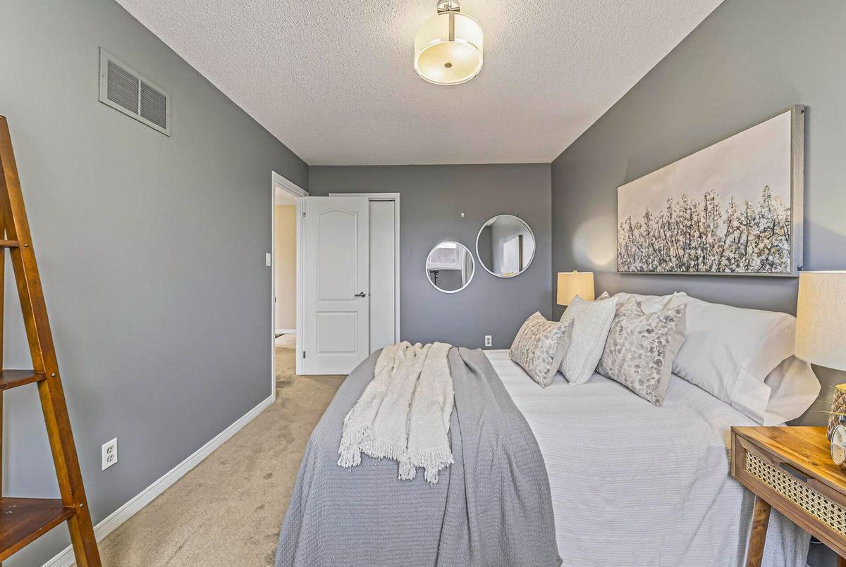 1 Nearctic Court Whitby 1 Nearctic Court Whitby