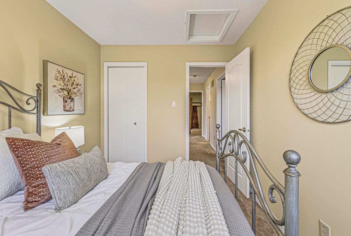 1 Nearctic Court Whitby 1 Nearctic Court Whitby