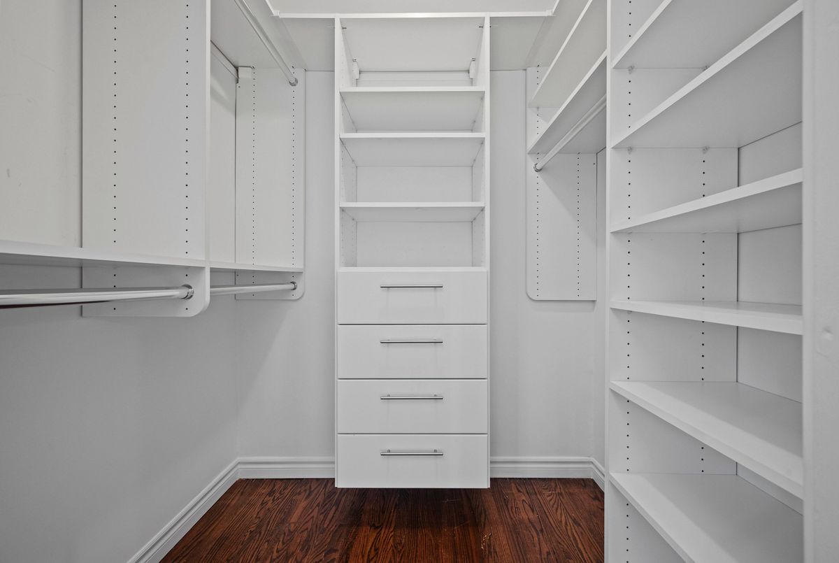 17 Mountnoel Avenue Toronto 17 Mountnoel Avenue Toronto