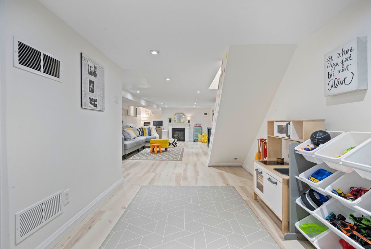 64 Chatham Avenue Toronto 64 Chatham Avenue Toronto