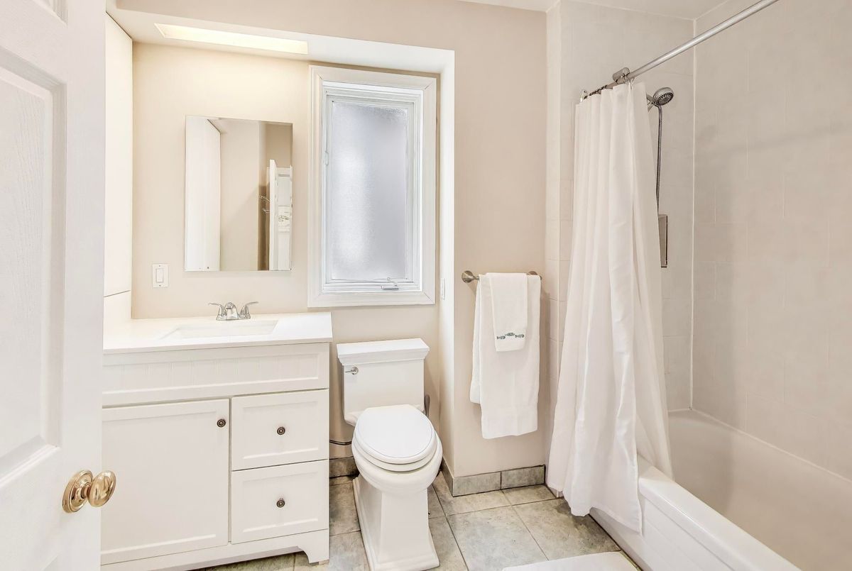 80 Hogarth Avenue Toronto 80 Hogarth Avenue Toronto