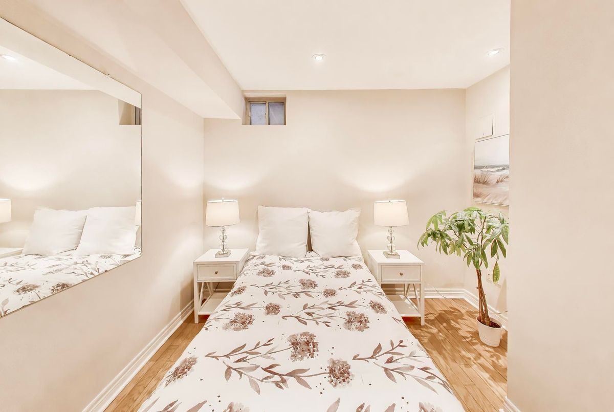 80 Hogarth Avenue Toronto 80 Hogarth Avenue Toronto