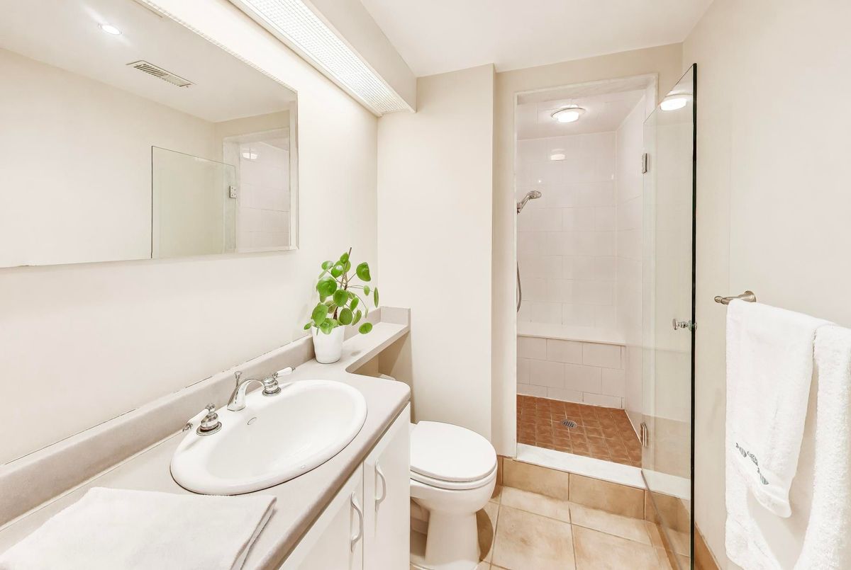 80 Hogarth Avenue Toronto 80 Hogarth Avenue Toronto