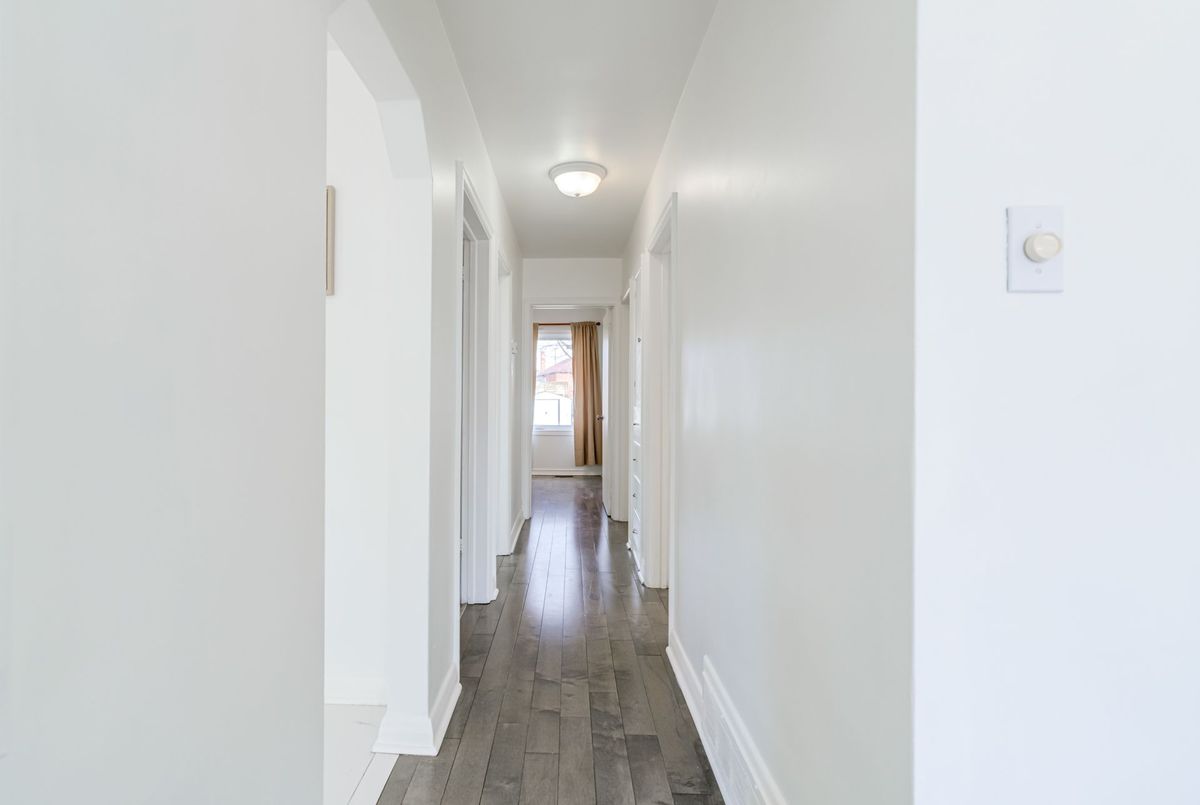 30 Yorkshire Road Toronto 30 Yorkshire Road Toronto