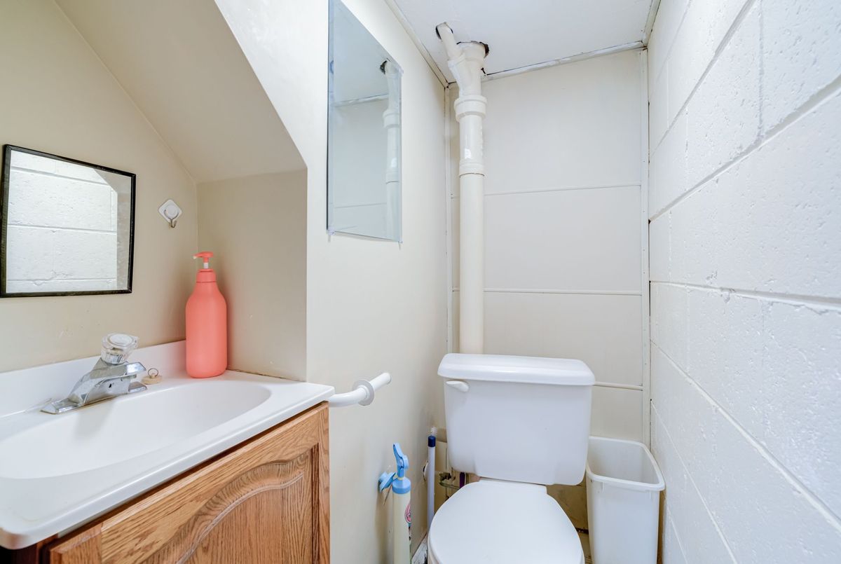 30 Yorkshire Road Toronto 30 Yorkshire Road Toronto