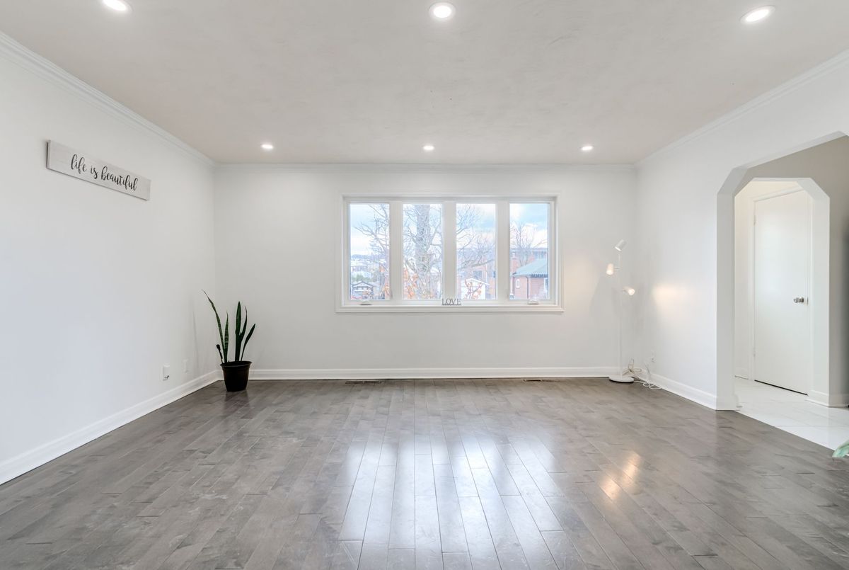 30 Yorkshire Road Toronto 30 Yorkshire Road Toronto