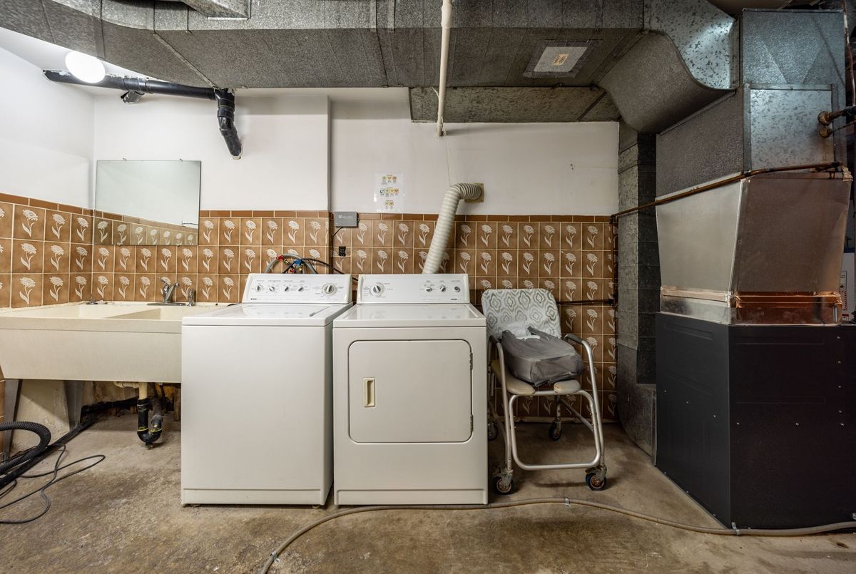 49 Woodville Avenue Toronto 49 Woodville Avenue Toronto