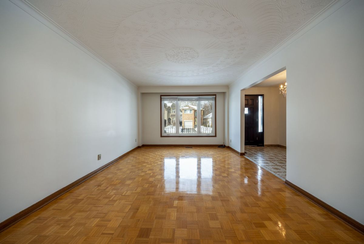 49 Woodville Avenue Toronto 49 Woodville Avenue Toronto