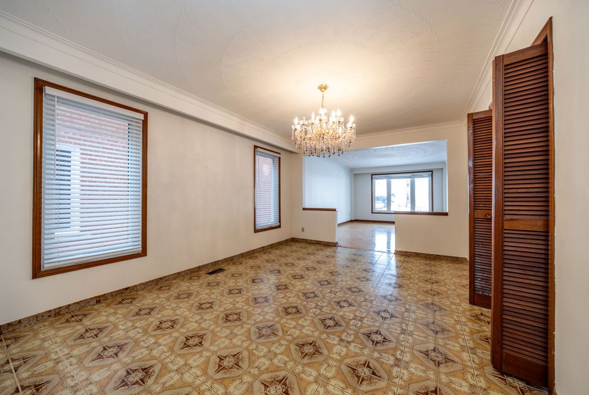 49 Woodville Avenue Toronto 49 Woodville Avenue Toronto