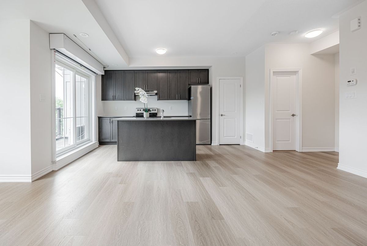 490 Beresford Path Oshawa 490 Beresford Path Oshawa