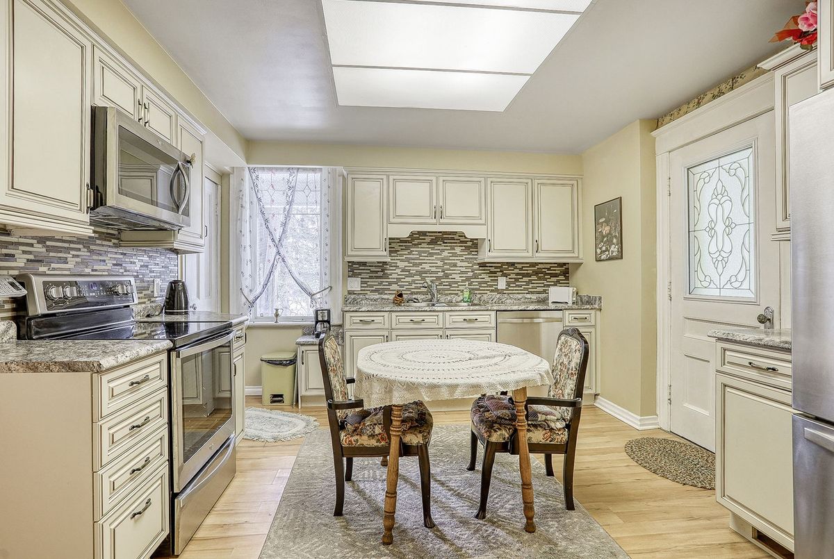 456 Manse Road Toronto 456 Manse Road Toronto