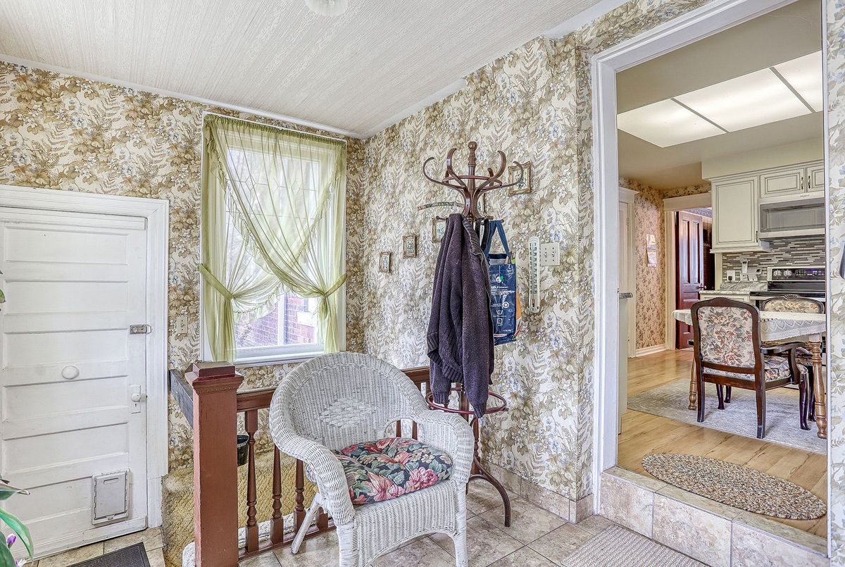 456 Manse Road Toronto 456 Manse Road Toronto