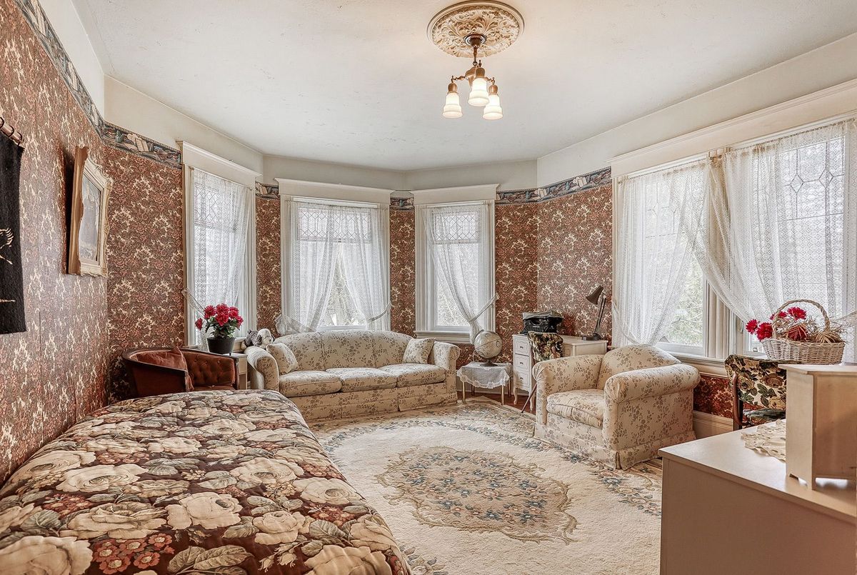 456 Manse Road Toronto 456 Manse Road Toronto