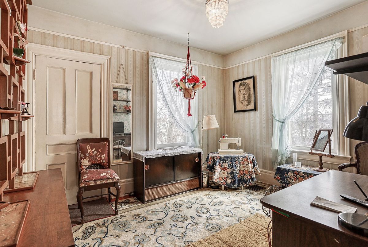 456 Manse Road Toronto 456 Manse Road Toronto