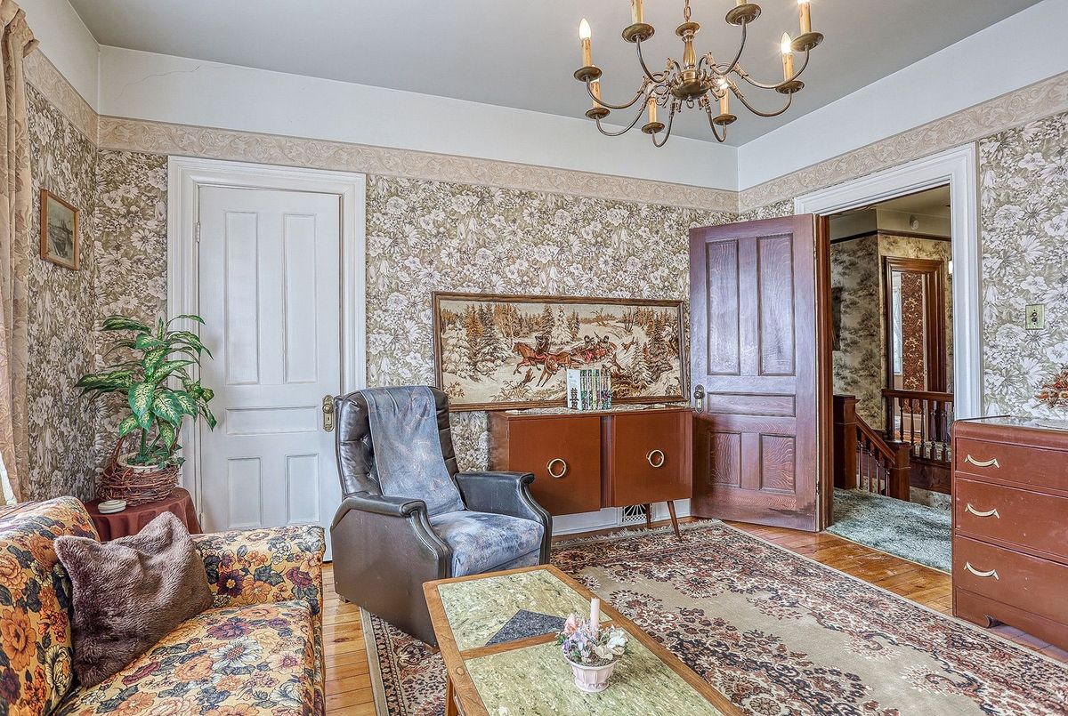 456 Manse Road Toronto 456 Manse Road Toronto