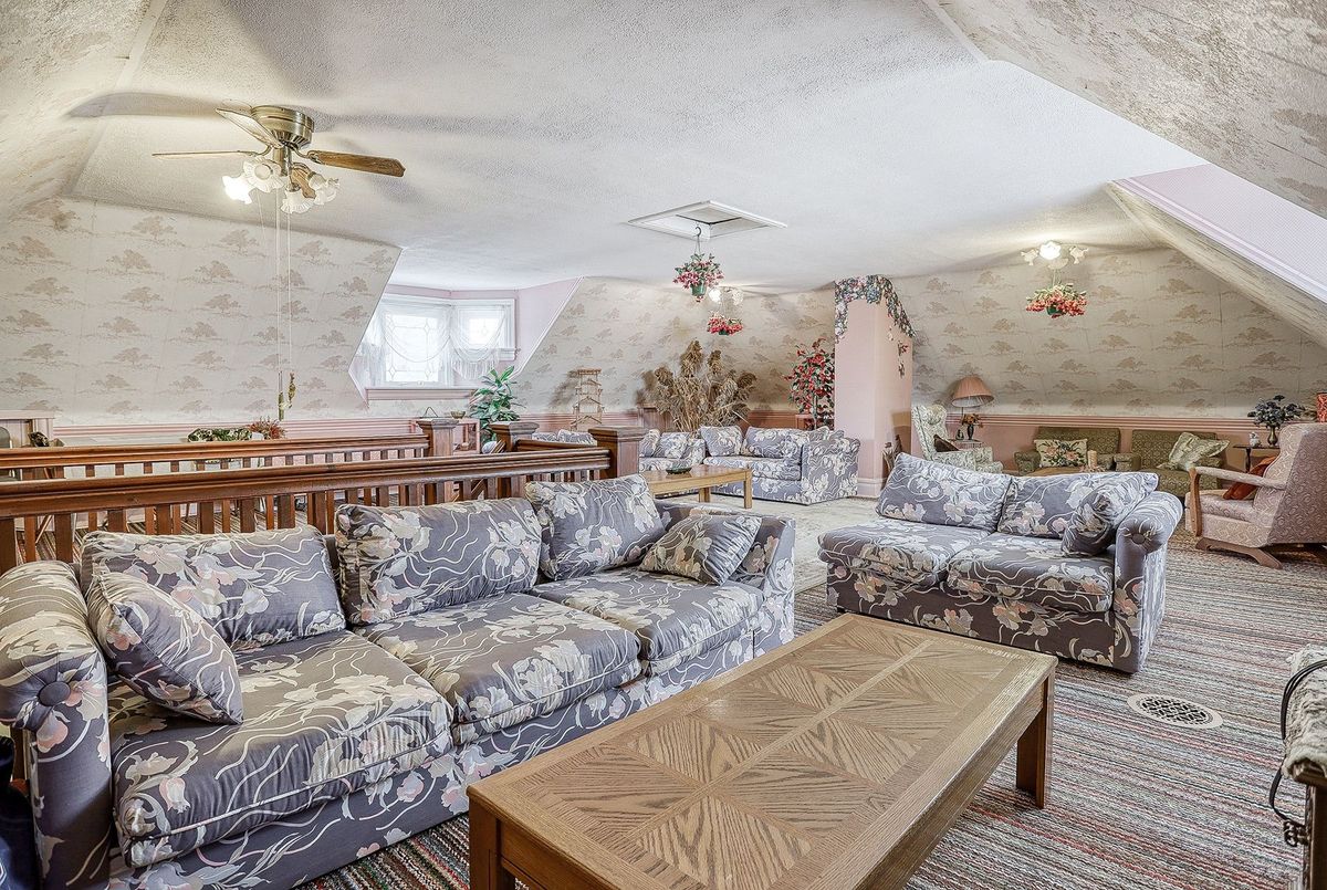 456 Manse Road Toronto 456 Manse Road Toronto