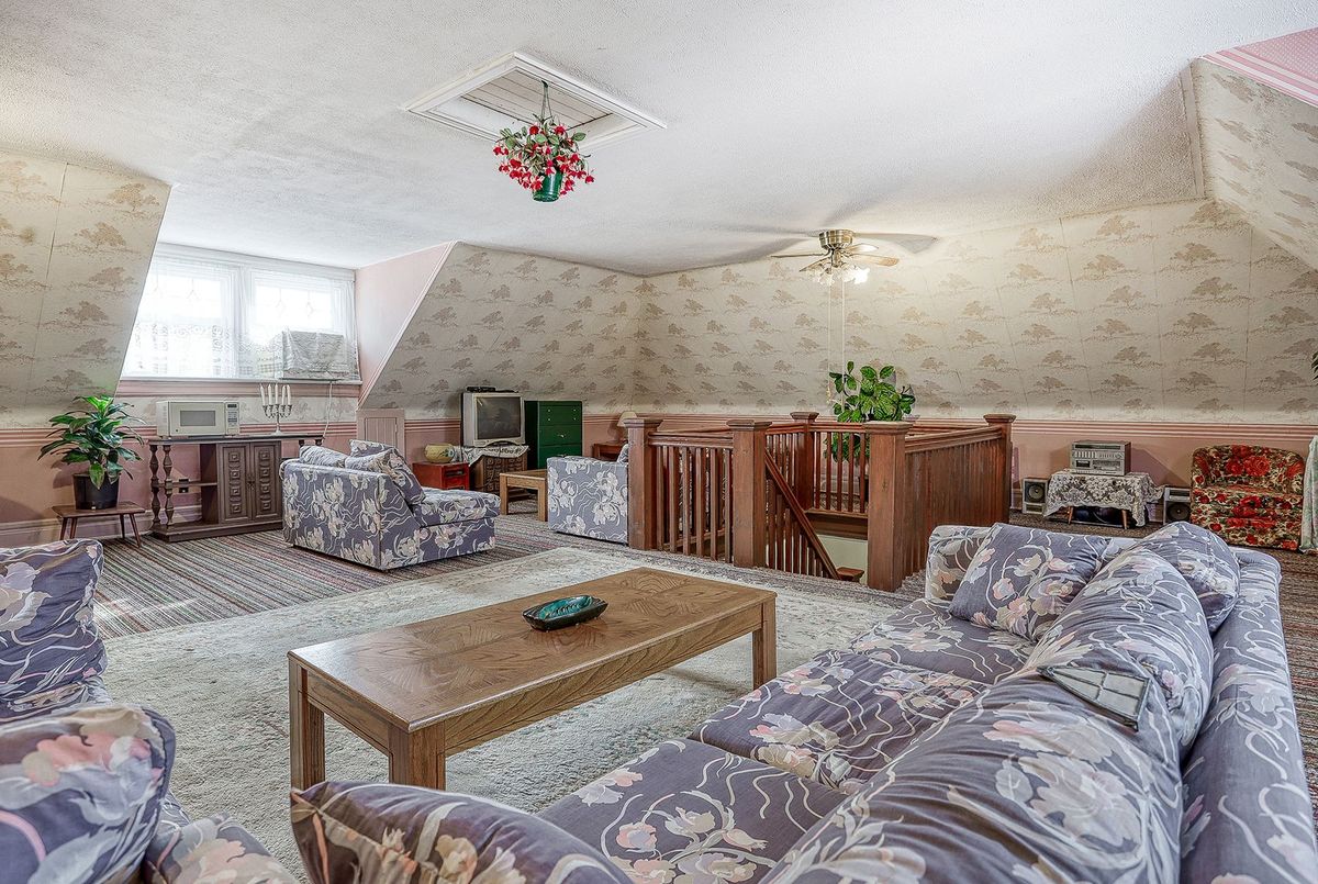 456 Manse Road Toronto 456 Manse Road Toronto