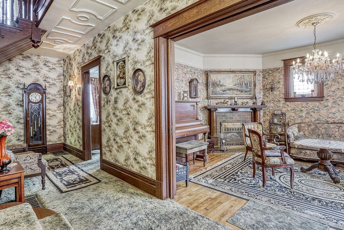 456 Manse Road Toronto 456 Manse Road Toronto